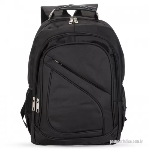 Mochila personalizada -  Mochila de nylon 30 litros com quatro compartimentos, sendo o principal com bolso para notebook 15,6. A mochila possui bolsos laterais em malha, duas alças de mãos e área costada com revestimento espumado.