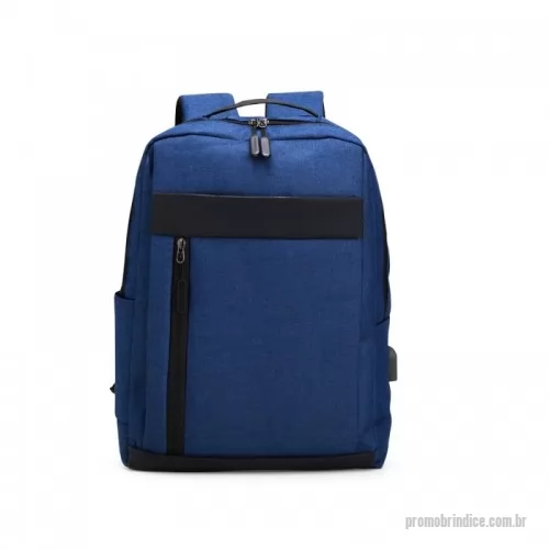 Mochila personalizada - Mochila de nylon 21 litros com detalhes emborrachados e dois compartimentos, sendo o principal com bolso para notebook 15,6. Com divisórias internas para acessórios, a mochila possui bolso lateral e suporte externo usb.