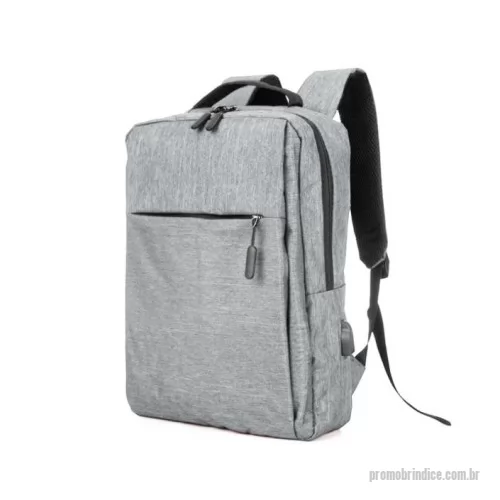 Mochila personalizada - Mochila Personalizada M01320 com sua logomarca. 20 anos ajudando a cotar Brindes Promocionais com várias empresas num único clique. Mochila de nylon 21 litros com três compartimentos, sendo o principal com bolso para notebook 156. Com divisórias internas para acessórios, a mochila possui bolso lateral e suporte externo usb.Mochila de nylon 21 litros com três compartimentos, sendo o principal com bolso para notebook 156. Com divisórias internas para acessórios, a mochila possui bolso lateral e suporte externo usb.Mochila Personalizada, 167245, Kaue Brindes. Clique e Cote no Portal PromoBríndice!