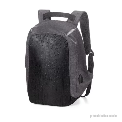 Mochila personalizada - Mochila anatômica antifurto de 29 litros em poliéster resistente à água com dois compartimentos, sendo um deles exclusivo para cartões. Compartimento principal com amplo espaço e bolso para notebook 14, bolsos internos, suporte externo usb, alça para encaixe em malas de viagem e revestimento costado