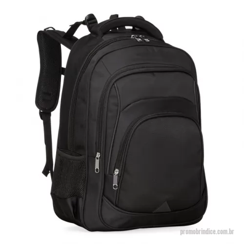 Mochila personalizada - Mochila de poliéster 42 litros com três compartimentos, sendo o principal com bolso para notebook 156. Com divisórias internas para acessórios, a mochila possui bolsos laterais em malha, alça para encaixe em malas de viagem, alças de compensação, duas alças de mãos e área costada com revestimento espumado. Acompanha plaquinha metálica.  ATENÇÃO: Além desse modelo, temos dezenas de outras opções de mochilas