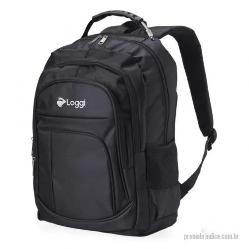 Mochila personalizada - Mochila de Nylon 30 litros com quatro compartimentos, sendo o principal com bolso para notebook 15,6. A mochila possui bolsos laterais em malha, duas alças de mãos e área costada com revestimento espumado. Altura :  49 cm Largura :  39 cm Profundidade :  19 cm