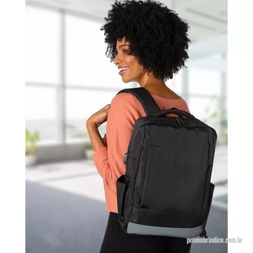 Mochila personalizada - Mochila de Nylon USB Personalizada