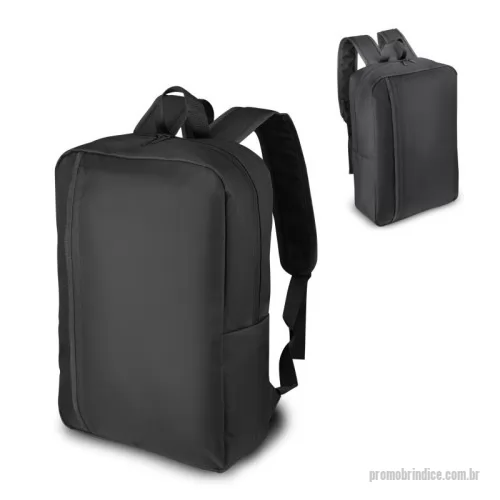 Mochila personalizada - Mochila confeccionada em tecido externo de poliéster 600D e tecido PVC. Com capacidade total de 17 litros. Possui bolso frontal com fechamento em zíper, um bolso lateral e compartimento interno para notebook de até 15,6”.