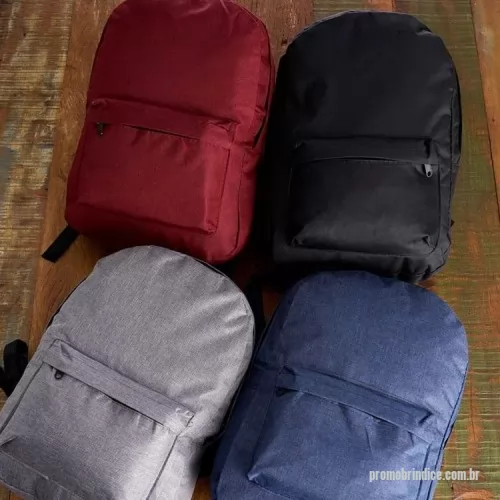 Mochila personalizada - Mochila de nylon 17 litros com dois compartimentos, sendo o principal com bolso raso para notebook 14.