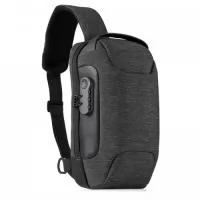 Mochila de ombro 10 litros em nylon resistente à água com três compartimentos, sendo dois deles exclusivos para cartões e proteção contra furto. Contém cadeado numérico (TSA), suporte externo usb, bolso para tablet 9, bolsos internos e revestimento costado espumado.