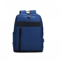 Mochila de nylon 21 litros com detalhes emborrachados e dois compartimentos, sendo o principal com bolso para notebook 15,6. Com divisórias internas para acessórios, a mochila possui bolso lateral e suporte externo usb.