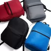 Mochila com Bolso Frontal