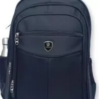 Mochila Notebook Impermeável Grande 60 Litros Medidas aproximadas: Altura 60 cm Largura 40 cm Profundidade 25 cm Notebook 17 Polegadas ( Bolso Interno )