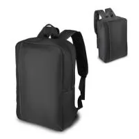 Mochila confeccionada em tecido externo de poliéster 600D e tecido PVC. Com capacidade total de 17 litros. Possui bolso frontal com fechamento em zíper, um bolso lateral e compartimento interno para notebook de até 15,6”.