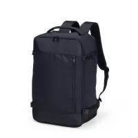 Mochila com capacidade máxima de 25 litros confeccionada em nylon 900D com revestimento impermeável. Possui três compartimentos em tamanhos diferentes, incluindo compartimento principal com fechamento em zíper frontal, cinta compressora de engate plástico e bolso interno em tela de malha. Conta ainda com dois pares de engates compressores laterais e um bolso telado com elástico de grande porte, além de engate traseiro para alças de malas, alças para mão, ombros e área das costas revestidas em tecido acolchoado respirável.  Altura: 43 cm Largura: 28 cm Medidas aproximadas para gravação: (CxL): 28 cm x 22 cm