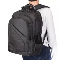 Mochila de Nylon - 44 x 34 x 14 cm