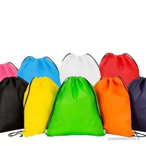 Mochila saco personalizada - Mochila Saco Personalizada, Todos nossos produtos são de fabricação própria podendo ser alterado, medidas, materiais, cores e detalhes do produto. Também personalizamos o item como preferir, trabalhamos com diversos métodos de gravação, proporcionando uma linda apresentação do produto. Faça já seu orçamento e receba um atendimento premium