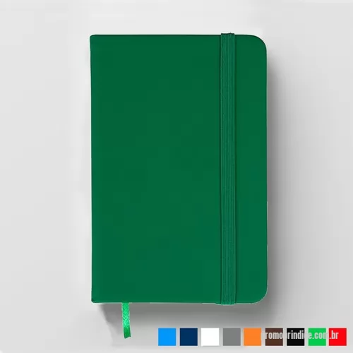 Moleskine personalizado - Caderneta tipo moleskine emborrachado com marcador de página em cetim e fita elástica para fechar. 80 folhas amareladas com pauta. Tamanho 8,8x14,1X1,2cm