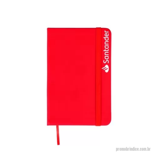 Moleskine personalizado - Caderneta emborrachada com marcador de página em cetim e fita elástica para fechar. Contém aproximadamente 80 folhas amareladas com pauta.