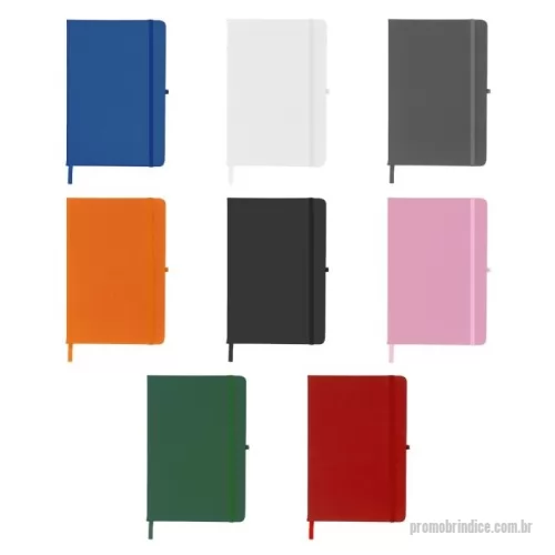 Moleskine personalizado - Caderneta emborrachada com porta caneta elástico em nylon, marcador de página em cetim e fita elástica de nylon para fechar. Contém aproximadamente 80 folhas pardas pautadas.  Altura :  21,2 cm  Largura :  14 cm