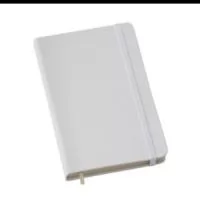 Caderneta tipo moleskine  Branca com pauta, formato 10x15cm, 80 folhas com pauta, Capa de couro sintetico emborrachado - com elastico 