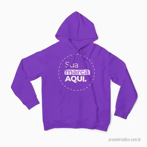 Moletom personalizado - Moletom Premium Personalizado, a peça perfeita para quem busca conforto, qualidade e estilo em um só produto. Confeccionado em moletom 3 cabos peluciado de alta gramatura (350g/m²), este moletom oferece um toque macio e aconchegante, ideal para os dias mais frios.  Características:  Moletom 3 cabos peluciado: Proporciona conforto, durabilidade e um caimento impecável. Composição: 50% algodão e 50% poliéster, garantindo maciez, respirabilidade e resistência. Gramatura 350g/m²: Oferece um toque encorpado e quente, perfeito para o inverno. Personalização exclusiva: Crie o seu moletom único, adicionando o seu logo, frase, imagem ou design preferido. Acabamento impecável: Costuras reforçadas e detalhes que garantem a durabilidade do produto. Disponível em diversas cores e tamanhos: Encontre o moletom perfeito para o seu estilo.  Vantagens:  Conforto e bem-estar: O moletom peluciado proporciona uma sensação de conforto e aconchego, ideal para o dia a dia. Estilo e personalidade: Personalize 