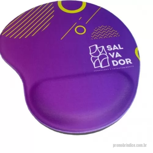 Mouse pad personalizado - Mouse Pad ergonômico de neoprene com apoio de silicone para o punho. Parte inferior revestida com silicone antiderrapante.