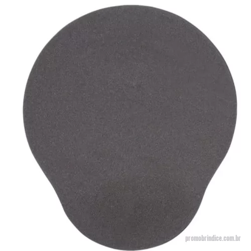Mouse pad personalizado - Mouse Pad ergonomico preto ideal para deixar a rotina diaria mais confortavél, Feito em Neoprene, que proporciona fácil deslizar do mouse sobre ele, também conta com um apoio de espuma para o punho que ajuda a prevenir possíveis lesões por esforço repetitivo ao longo de uma rotina prolongada.
