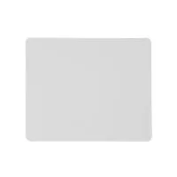 Mouse pad retangular em poliéster flexível e base emborrachada com textura antiderrapante. Possui superfície ideal para o uso de mouses ópticos em jogos e outras atividades que demandem alta precisão.