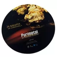 Material 100 personalizado%, produto nacional com altíssima qualidade. Garantia de funcionamento em mouse óptico ou a laser. Base em PVC impressa em 4 cores com laminação anti reflexo. 