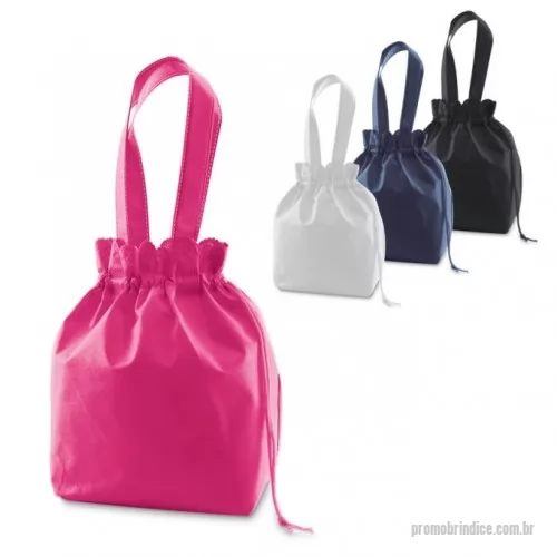 Nécessaire personalizado - Bolsa multiusos em non-woven (80 g/m²) e termo-selada. 300 x 270 x 120 mm