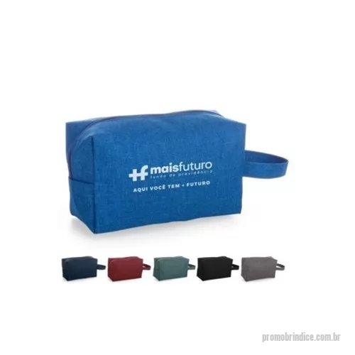 Nécessaire personalizado - Necessaire confeccionada em nylon com alça de mão, Possui o interior forrado em poliéster.A nécessaire personalizada é um presente bonito, elegante, útil e durável. 