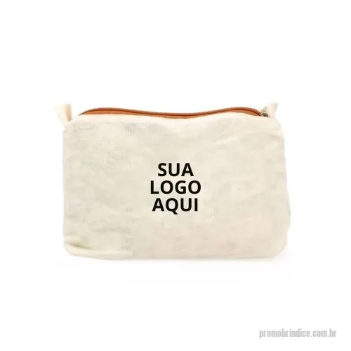 Nécessaire personalizado - Necessaire Ecológica Algodão Personalizada - Sustentabilidade e Elegância em Um Só Produto! Apresente sua marca com consciência ecológica e estilo com nossa Necessaire Ecológica de Algodão Personalizada. Um brinde exclusivo que combina qualidade, praticidade e sustentabilidade, ideal para promover a sua empresa de maneira memorável. Características do Produto: Material: Confeccionada em algodão 100% natural, proporcionando durabilidade e um toque suave. Design: Simples e elegante, com fechamento seguro e espaço interno amplo para armazenar diversos itens pessoais. Personalização: Personalize com o logo ou design da sua empresa, disponível em várias cores para atender às suas necessidades específicas. Sustentabilidade: Uma opção ecológica que reduz o uso de materiais sintéticos, contribuindo para a preservação do meio ambiente. 