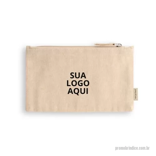 Nécessaire personalizado - Necessaire Ecológica Algodão Personalizada - Sustentabilidade e Elegância em Um Só Produto! Apresente sua marca com consciência ecológica e estilo com nossa Necessaire Ecológica de Algodão Personalizada. Um brinde exclusivo que combina qualidade, praticidade e sustentabilidade, ideal para promover a sua empresa de maneira memorável. Características do Produto: Material: Confeccionada em algodão 100% natural, proporcionando durabilidade e um toque suave. Design: Simples e elegante, com fechamento seguro e espaço interno amplo para armazenar diversos itens pessoais. Personalização: Personalize com o logo ou design da sua empresa, disponível em várias cores para atender às suas necessidades específicas. Sustentabilidade: Uma opção ecológica que reduz o uso de materiais sintéticos, contribuindo para a preservação do meio ambiente.