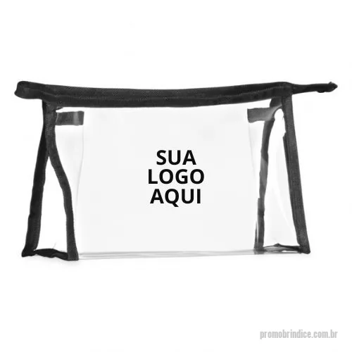 Nécessaire personalizado - Necessaire Plástica Transparente Personalizada - Praticidade e Estilo em Um Só Produto! Apresente sua marca com elegância e funcionalidade com nossa Necessaire Plástica Transparente Personalizada. Um brinde exclusivo que combina qualidade, praticidade e estilo, ideal para promover a sua empresa de maneira memorável. Características do Produto: Material: Confeccionada em plástico transparente de alta qualidade, proporcionando durabilidade e fácil visualização do conteúdo interno. Design: Simples e elegante, com fechamento seguro em zíper para proteger seus pertences. Personalização: Personalize com o logo ou design da sua empresa, disponível em várias cores para atender às suas necessidades específicas. Tamanho: Ideal para armazenar itens de higiene pessoal, maquiagem, acessórios e outros pequenos objetos. Praticidade: Perfeita para uso diário, viagens e eventos, oferecendo organização e facilidade de acesso aos itens.