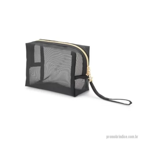 Nécessaire personalizado - Nécessaire confeccionada em malha de nylon. Seu visual em malha, permite uma fácil visualização dos itens em seu interior. Os detalhes em dourado no zíper, adicionam um toque de elegância e sofisticação.