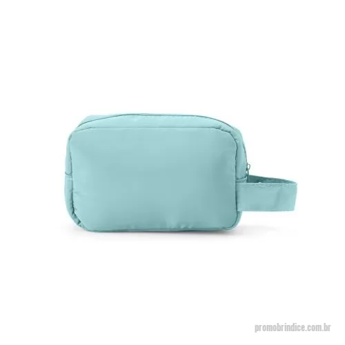 Nécessaire personalizado - Nécessaire compacta em poliéster resistente à água. Quatro divisões internas, uma telada, alça de transporte.