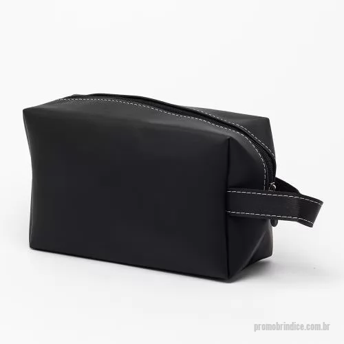Nécessaire personalizado - Nécessaire de couro sintético com alça para transporte.