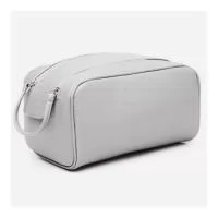 Necessaire personalizada. Todos nossos produtos são de fabricação própria podendo ser alterado, medidas, materiais, cores e detalhes do produto. Tambem personalizamos o item como preferir, trabalhamos com diversos métodos de gravação, proporcionando uma linda apresentação do produto. Faça já seu orçamento e receba um atendimento premium.