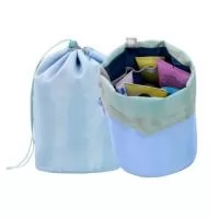 Necessaire personalizada. Todos nossos produtos são de fabricação própria podendo ser alterado, medidas, materiais, cores e detalhes do produto. Tambem personalizamos o item como preferir, trabalhamos com diversos métodos de gravação, proporcionando uma linda apresentação do produto. Faça já seu orçamento e receba um atendimento premium.
