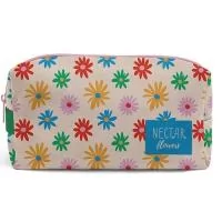 Necessaire fabricadas por encomendas com várias opções de tecidos promo e premium, personalizadas em sublimação.