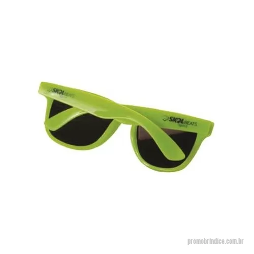 Óculos personalizados - Óculos De Sol Personalizado, Óculos Plástico PP Medidas: 14,5 cm de largura por 14 cm (haste aberta). Peso: 18 gramas Proteção UV 400