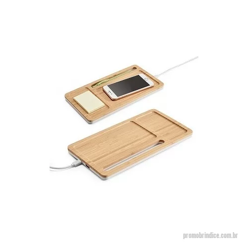 Organizador de mesa ecológico personalizado - Organizador de mesa em bambu, Incluso carregador wireless, hub USB e suporte para celular. 