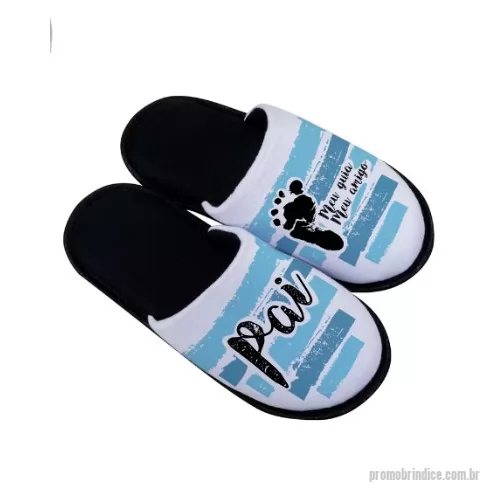 Pantufa personalizada - Fabricada em Poliéster a pantufa personalizada possui área nobre para a impressão do logomarca de empresas. A impressão é feito em sublimação sem limite de cores. Brinde indicado para promover sua marca presenteando clientes e colaboradores