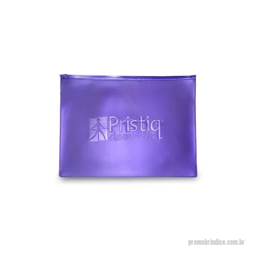Pasta zip zap personalizada - Pasta zip fabricada em All Clear com fechamento por solda eletrônica, zip zap ou ziper na parte superior . Tamanho padrão 38×28 cm. - Gravação em silk.
