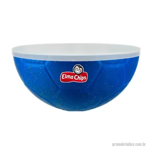 Petisqueira personalizada - Capacidade 240ml. Petisqueira com tampa em formato de bola de futebol, feito com 50% de fibra de madeira e 50% de Plástico Premium (PP), reduzindo a quantidade de plástico e reaproveitando resíduos renováveis. Cores inovadoras, design moderno e acabamento impecável, feito em material atóxico e resistente ao micro-ondas e máquina de lavar.