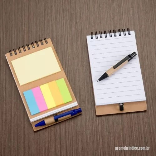 Porta bloco ecológico personalizada - Porta bloco ecológico Personalizada 12244 com sua logomarca. 20 anos ajudando a cotar Brindes Promocionais com várias empresas num único clique. Bloco de anotações kraft com wire-o. Contém cinco blocos coloridos autoadesivos com aproximadamente 25 folhas, bloco amarelo autoadesivo com aproximadamente 25 folhas e bloco de folhas brancas pautadas com aproximadamente 70 folhas. Acompanha mini caneta de papelão com acabamentos plásticos e acionamento por clique.Bloco de anotações kraft com wire-o. Contém cinco blocos coloridos autoadesivos com aproximadamente 25 folhas, bloco amarelo autoadesivo com aproximadamente 25 folhas e bloco de folhas brancas pautadas com aproximadamente 70 folhas. Acompanha mini caneta de papelão com acabamentos plásticos e acionamento por clique.Porta bloco ecológico Personalizada, 168128, Bs2brindes. Clique e Cote no Portal PromoBríndice!