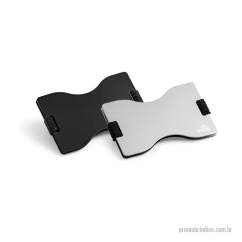 Porta cartão de crédito personalizada - Porta cartões em alumínio com bloqueio de RFID e fita elástica em poliéster. O porta cartões tem acabamento mate e capacidade para 12 cartões. Seu formato compacto e funcionalidade de bloqueio RFID permitem que seja guardado de forma cómoda e segura em bolsos. 90 x 58 mm