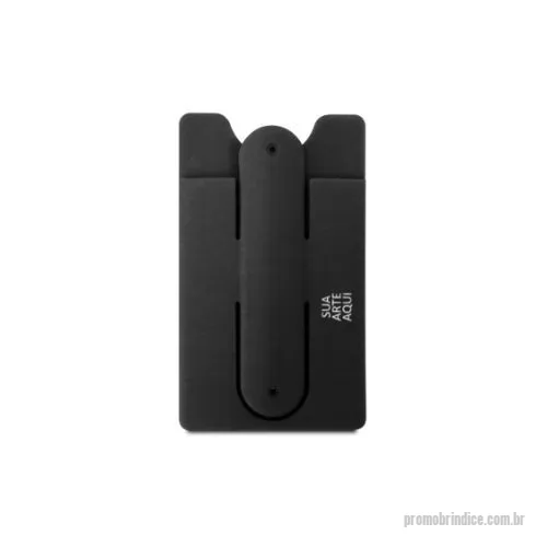 Porta cartões para smartphone personalizada - Porta Cartão para celular Personalizado. VERIFICAR DISPONIBILIDADE DE COR  Porta cartões para celular em silicone com autocolante no verso e suporte para smartphone. 57 x 96 x 5 mm     Apresentamos o nosso prático porta cartão personalizado para celular, ideal para brindes corporativos! Esse acessório inteligente permite que seus clientes e parceiros de negócios organizem seus cartões essenciais de forma conveniente e tenham acesso rápido a eles, tudo enquanto mantêm seus smartphones por perto.  Nosso porta cartão é projetado para aderir perfeitamente à parte de trás do celular, ocupando pouco espaço e oferecendo praticidade extra. Com compartimentos de armazenamento seguros, é possível guardar cartões de crédito, cartões de visita e até mesmo algum dinheiro, sem a necessidade de carregar uma carteira volumosa.  Além da funcionalidade, oferecemos opções de personalização para adicionar o logotipo da sua empresa, mensagens motivacionais ou qualquer outro elemento visual que represente a