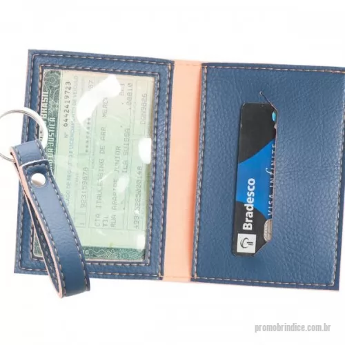 Porta documento de veículo personalizada - Kit de porta documentos com chaveiro. Porta documentos com 2 abas, encaixe para cartão e visor em cristal.