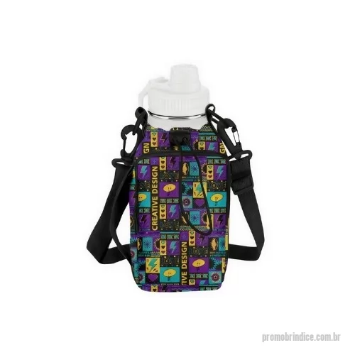 Porta garrafa personalizada - Porta-garrafa transversal confeccionado em material sublimado de alta qualidade, permitindo personalização com cores vivas e duradouras. Possui bolso frontal para celular e alça transversal ajustável que garante conforto e praticidade no uso diário.
