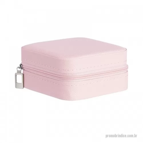 Porta joia personalizada - Porta joias de couro sintético com revestimento aveludado. Possui compartimentos internos para anéis, brincos, pulseiras e colares.