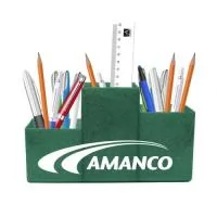 Porta Lápis Trio Green Colors com três cavidades, de alturas diferentes e design com linhas retas. Feito com 50% de fibra de madeira de reflorestamento e 50% de Plástico Premium (PP), disponível em 6 cores especiais que utilizam pigmentos orgânicos na fabricação. Seu design é prático, funcional e versátil, ideal para organizar a mesa com itens de escritório, maquiagens, cosméticos dentre outros.! Excelente brinde para escritórios, escolas e setor de beleza e cosméticos.