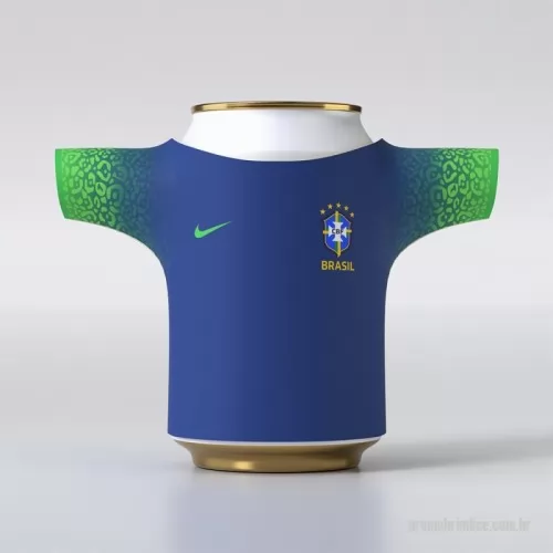 Porta lata de neoprene personalizada - Porta Lata Camisa Neoprene, Esse porta latas é confeccionado em NEOPRENE de 3mm de espessura, com formato de uma camiseta de futebol é ótimo para épocas de grande eventos de futebol.